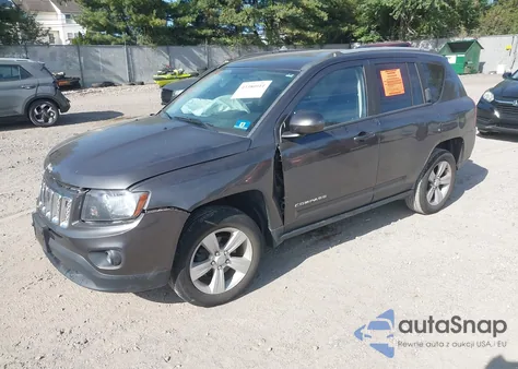 2015 Jeep Compass Latitude из США, поврежденный, VIN 1C4NJDEBXFD303180